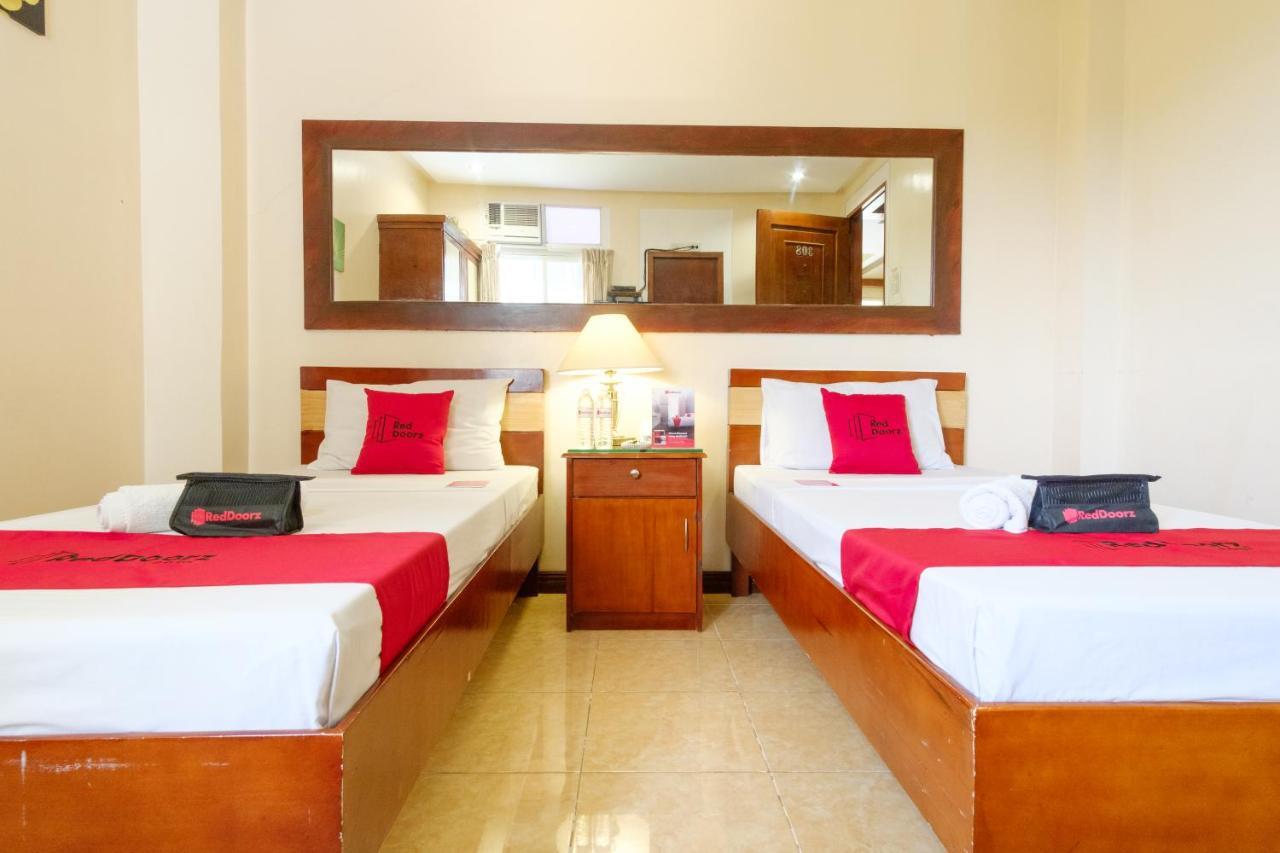 Hotel Reddoorz Near Camp Montelibano Bacolod Exterior foto